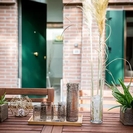 Appartement Place - Specchio